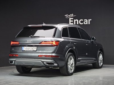 AUDI Q7 - 3