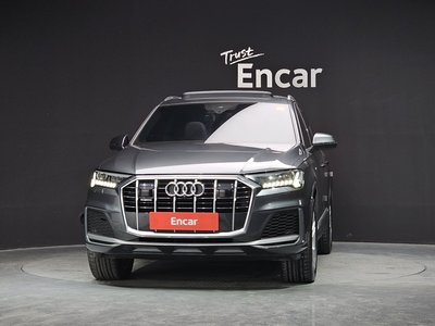 AUDI Q7 - 2