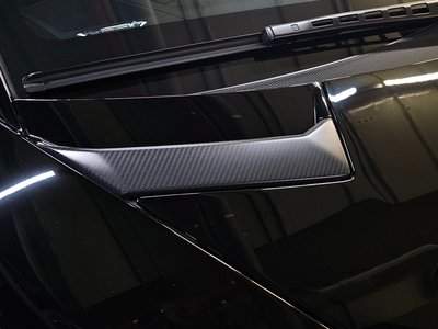 LAMBORGHINI AVENTADOR - 9