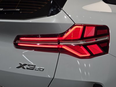 2025 BMW X3 photo 10