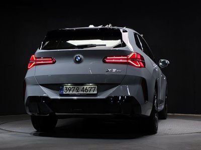2025 BMW X3 photo 3