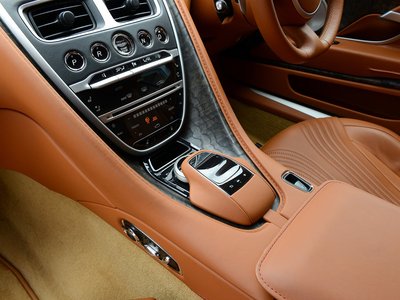 2018 Aston Martin DB11 缩略图 30