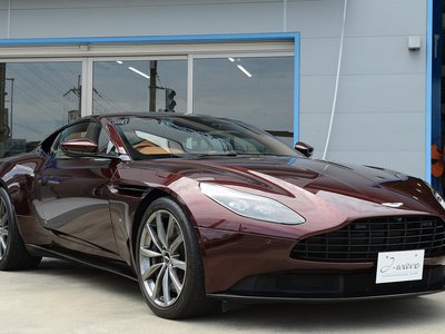 2018 Aston Martin DB11 — фото 1