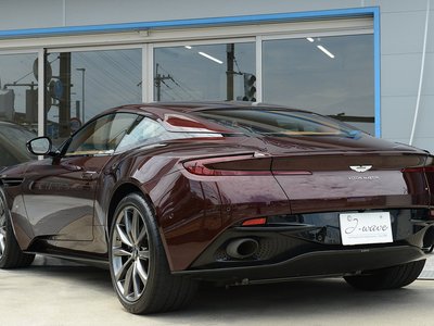 2018 Aston Martin DB11 — фото 2