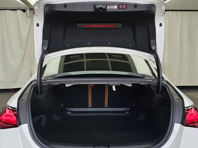 2025 Mercedes-BENZ E-CLASS — миниатюра 26