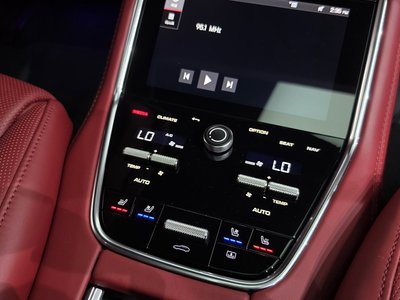 صورة مصغرة 19 لـ 2022 Porsche PANAMERA