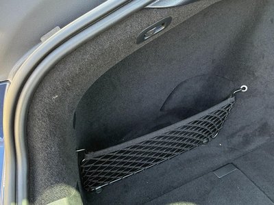 MERCEDES-BENZ EQS - 9