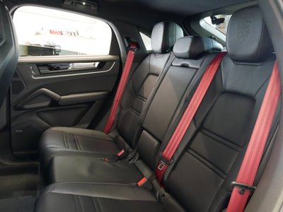 PORSCHE CAYENNE - 10