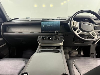 2023 LAND Rover DEFENDER — фото 2