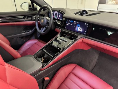 PORSCHE PANAMERA - 9