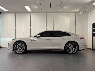 PORSCHE PANAMERA - 7