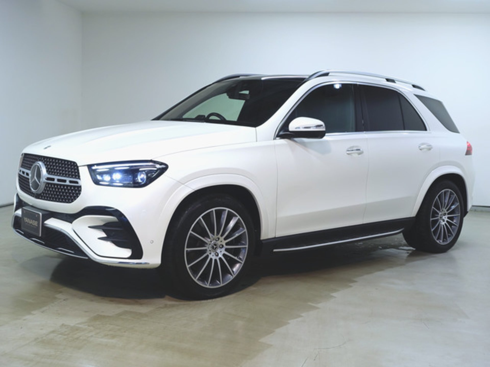 MERCEDES-BENZ GLE - View 1