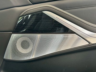 BMW X7 - 7