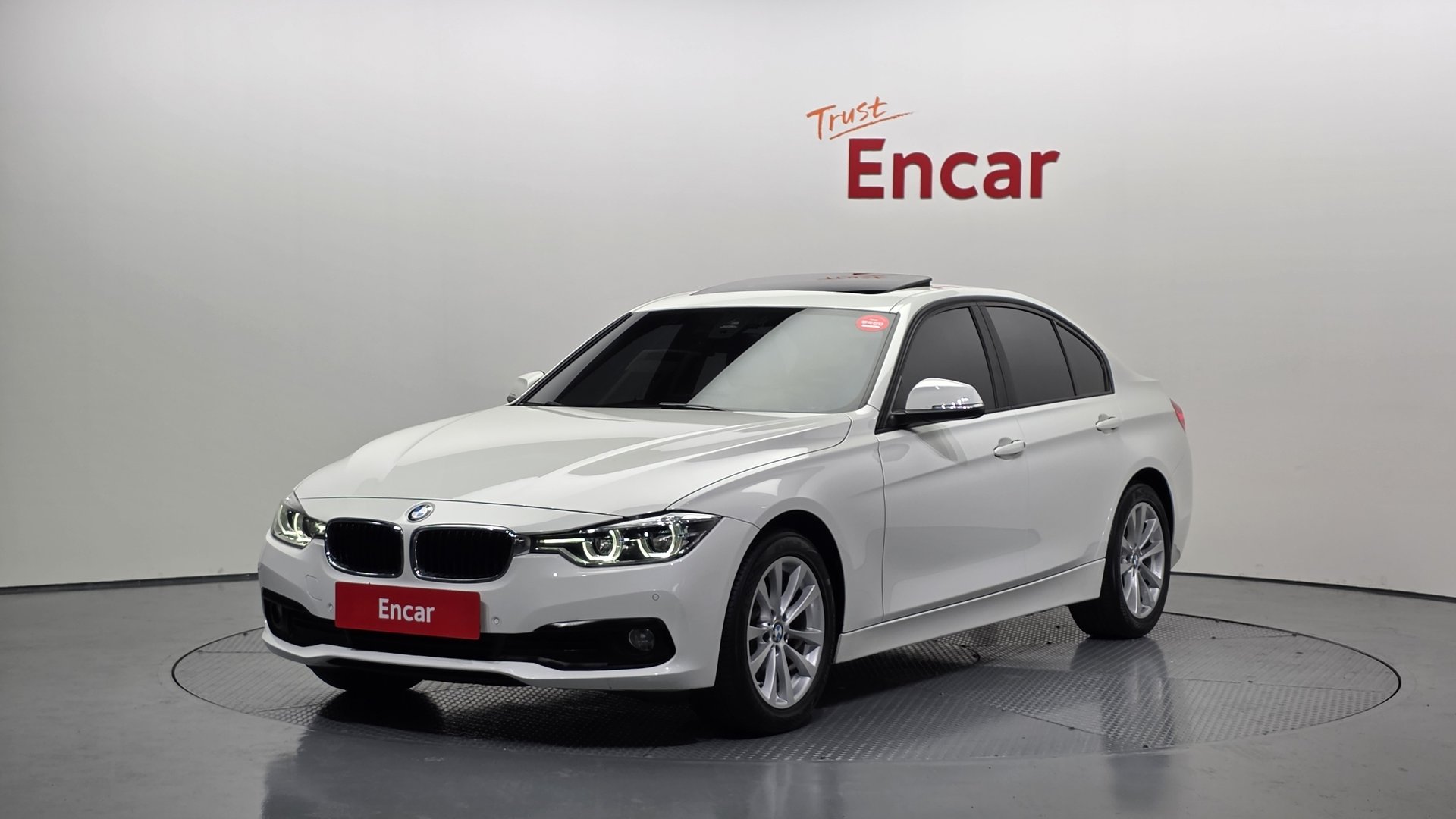 BMW 3 SERIES - View 1