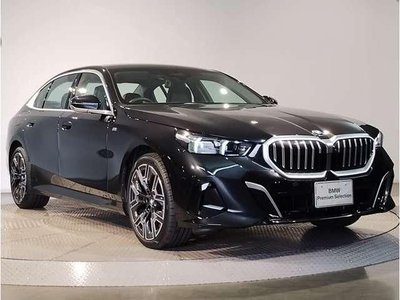 صورة 6 لـ 2026 BMW 5 SERIES
