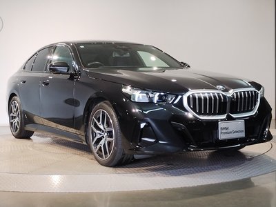صورة 6 لـ 2024 BMW 5 SERIES