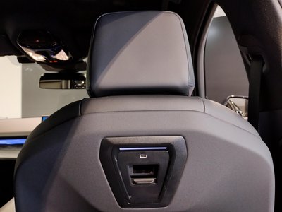2024 BMW 5 SERIES 缩略图 43