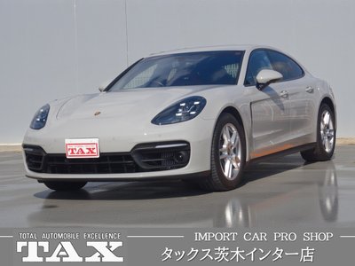 PORSCHE PANAMERA - 1