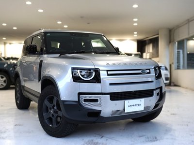 LAND ROVER DEFENDER - 2