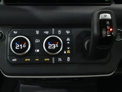 2021 LAND Rover DEFENDER thumbnail 40