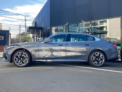 BMW 5 SERIES - 7