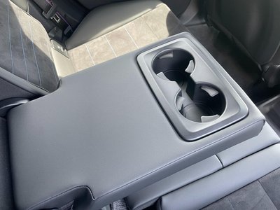 2025 BMW X1 缩略图 38