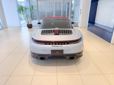 2026 Porsche 911 — миниатюра 17