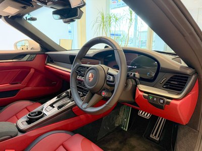 2026 Porsche 911 — миниатюра 23