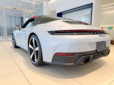 2026 Porsche 911 — миниатюра 13