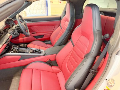 2026 Porsche 911 — миниатюра 27