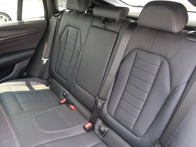 صورة مصغرة 19 لـ 2023 BMW X4