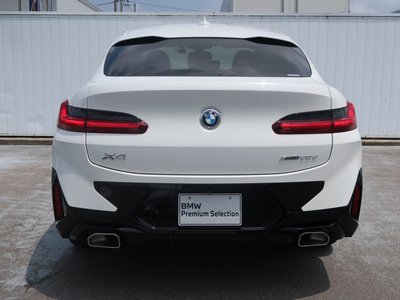صورة 8 لـ 2023 BMW X4