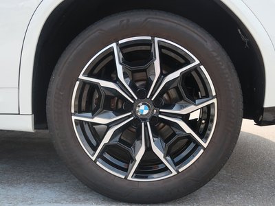 صورة 10 لـ 2023 BMW X4