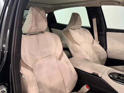 TOYOTA CROWN CROSSOVER - 4