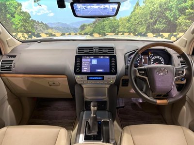 TOYOTA LAND CRUISER PRADO - 2