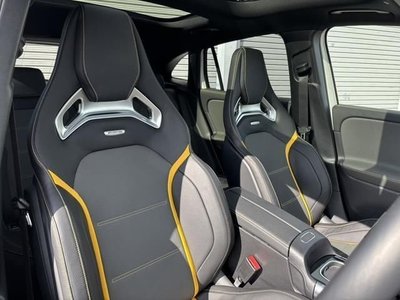 MERCEDES-BENZ GLA - 4