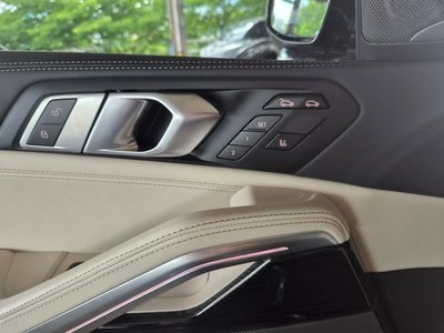 صورة 8 لـ 2026 BMW X6