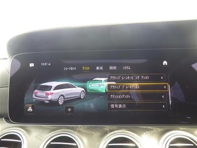 MERCEDES-BENZ E-CLASS - 4