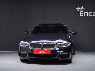 BMW 5 SERIES - 2