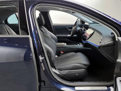 MERCEDES-BENZ E-CLASS - 10