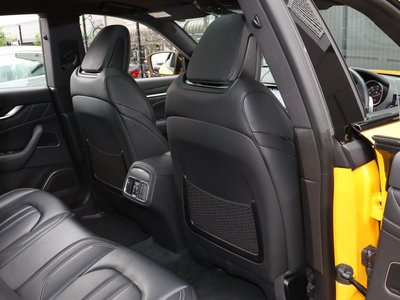 صورة مصغرة 34 لـ 2021 Maserati LEVANTE