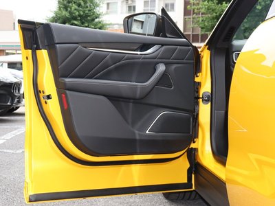 صورة مصغرة 67 لـ 2021 Maserati LEVANTE
