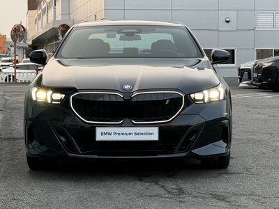 BMW I5 - 2