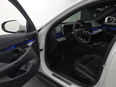 2026 BMW 5 SERIES 缩略图 13