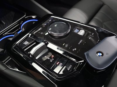 2026 BMW 5 SERIES 缩略图 12