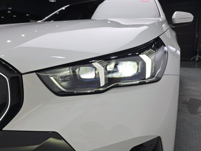2026 BMW 5 SERIES photo 9
