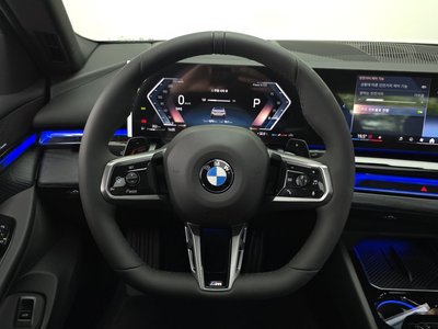 2026 BMW 5 SERIES 缩略图 20