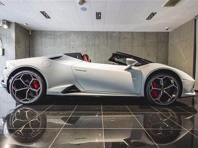 LAMBORGHINI HURACAN - 3