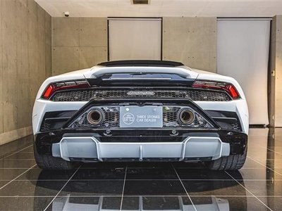 LAMBORGHINI HURACAN - 4