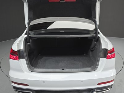صورة مصغرة 32 لـ 2021 AUDI A6